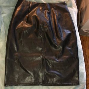 Black faux leather Medium pencil skirt.